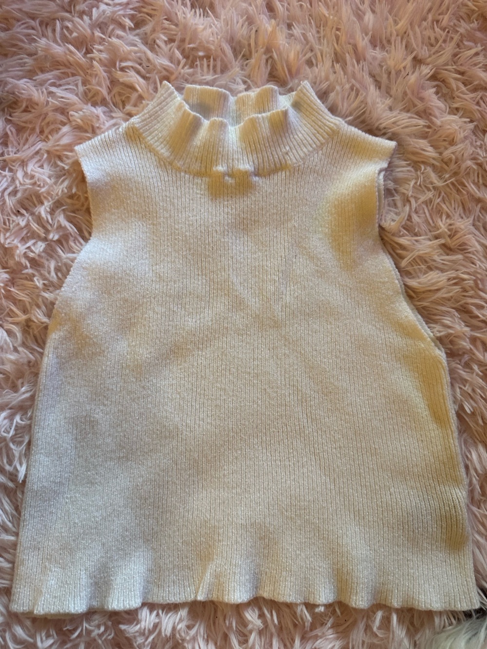 Women’s Cropped Cream Sweater Top